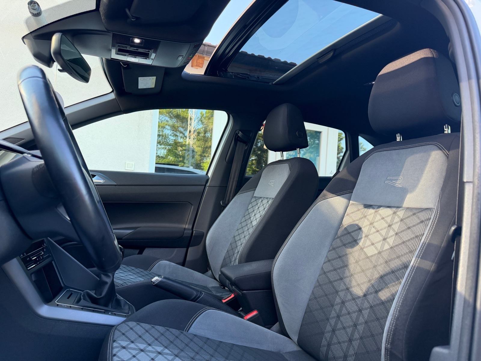 VW Taigo 1,0 TSI ⭐️R-LINE⭐️PANORAMA, fotografija 12
