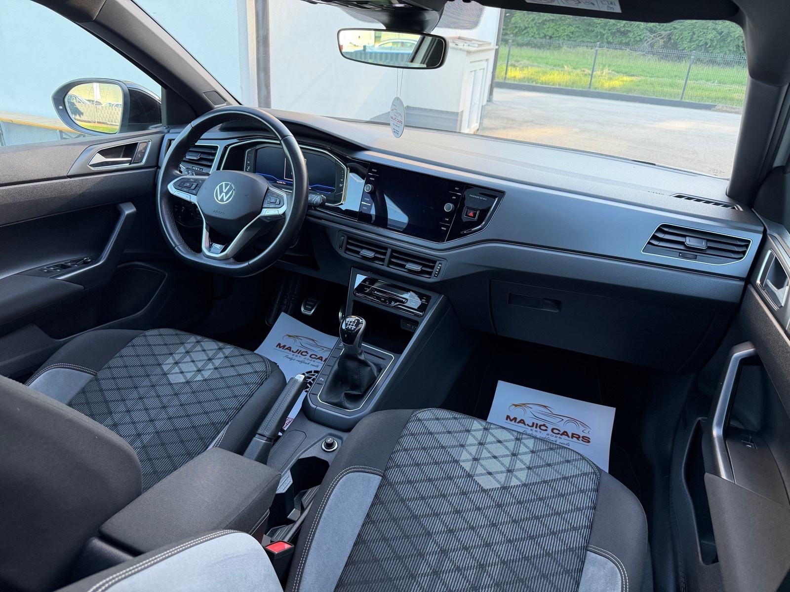 VW Taigo 1,0 TSI ⭐️R-LINE⭐️PANORAMA, fotografija 15