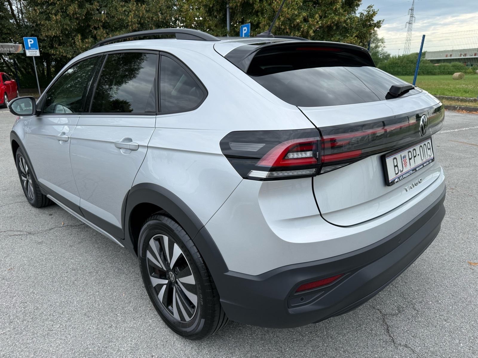 VW Taigo 1,0 TSI,LED,VIRTUAL.NAVI,MF VOLAN,KAMERA,2xPDC,GRIJANJE SJEDA, fotografija 3