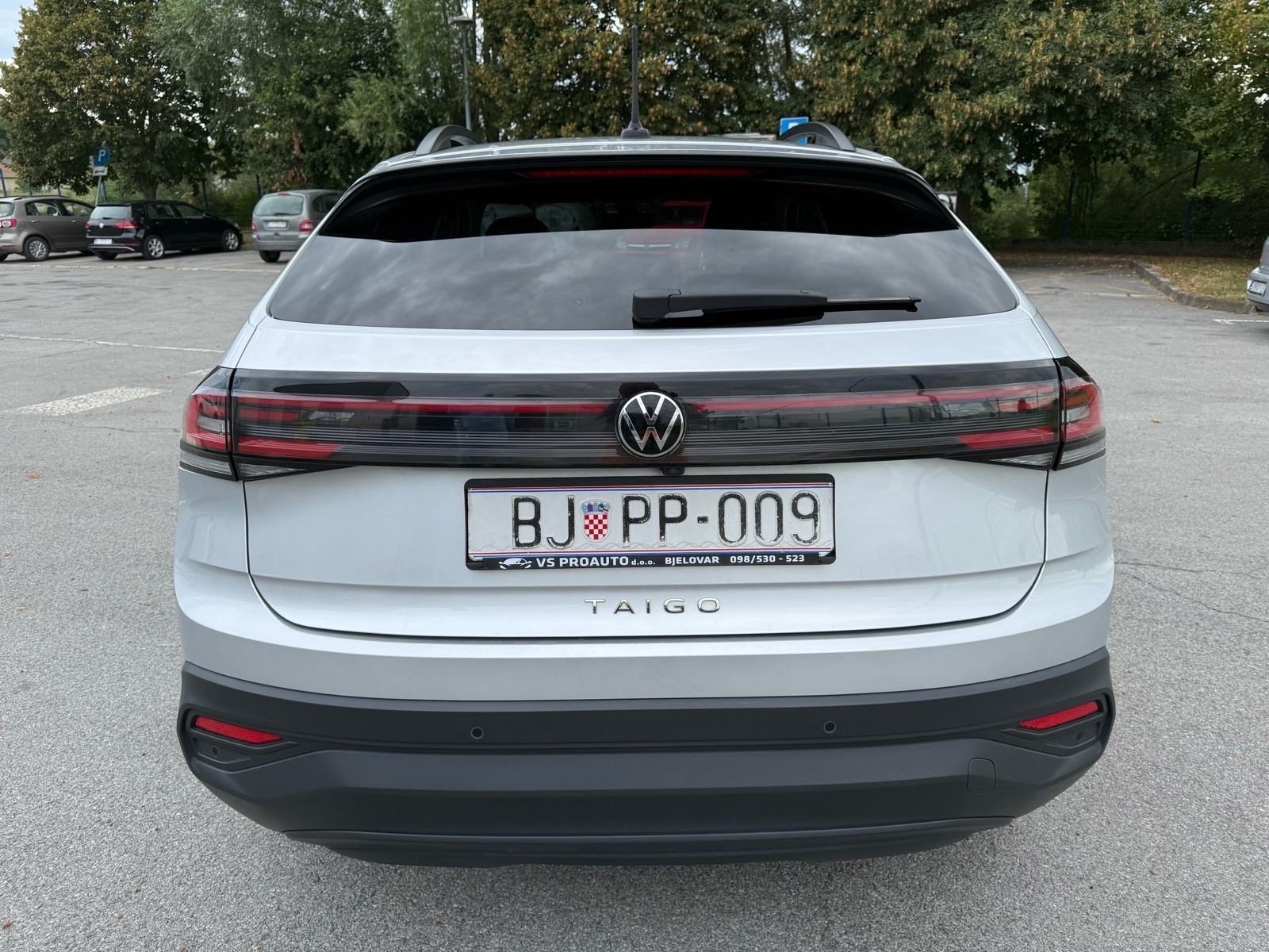 VW Taigo 1,0 TSI,LED,VIRTUAL.NAVI,MF VOLAN,KAMERA,2xPDC,GRIJANJE SJEDA, fotografija 4