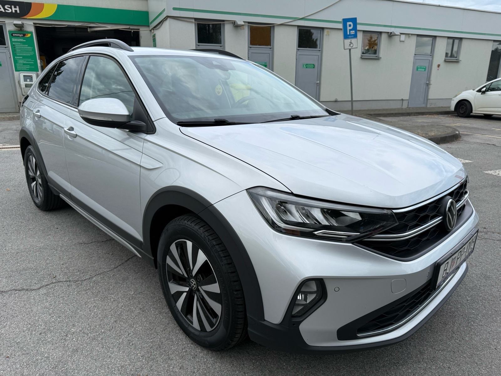 VW Taigo 1,0 TSI,LED,VIRTUAL.NAVI,MF VOLAN,KAMERA,2xPDC,GRIJANJE SJEDA, fotografija 7