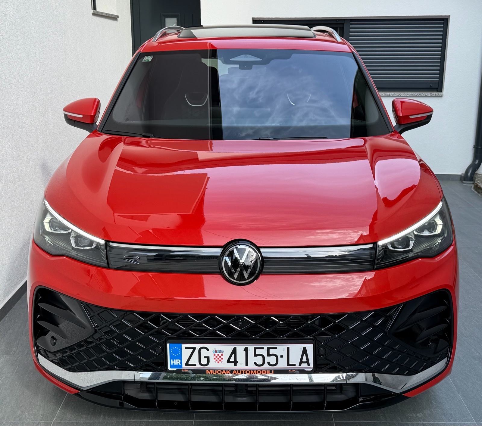 VW Tiguan 1,5 eTSI automatik R-Line Plus /1. Vlasnik/Reg 1g./, fotografija 3