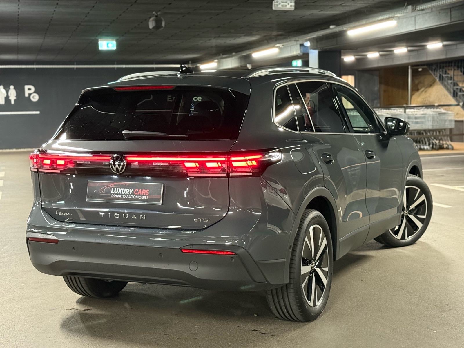 VW Tiguan 1,5 eTsi F1 Dsg Virt.cockpit,Led Amb,ACC,IQ Light,360,19”, fotografija 3