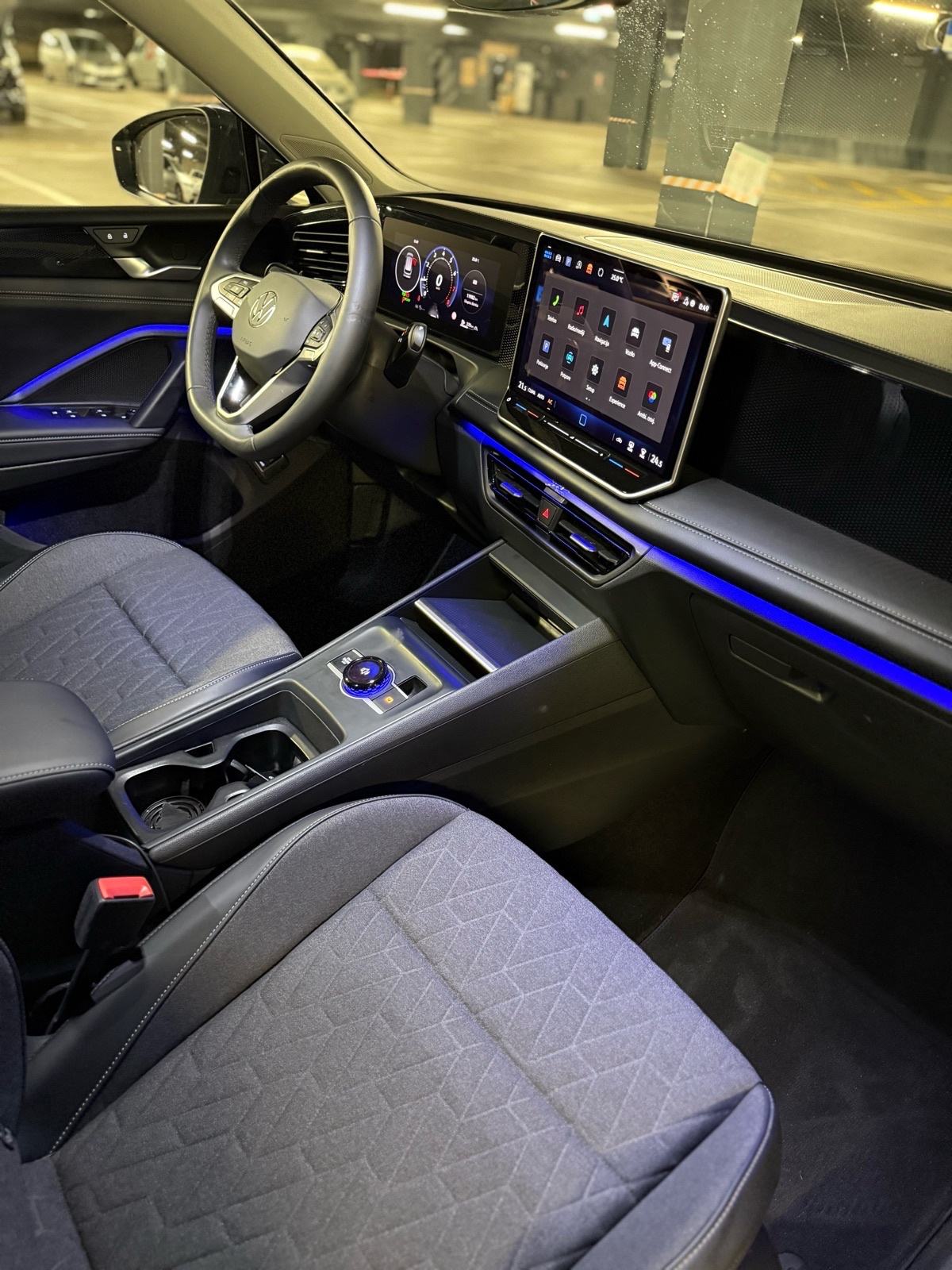 VW Tiguan 1,5 eTsi F1 Dsg Virt.cockpit,Led Amb,ACC,IQ Light,360,19”, fotografija 10