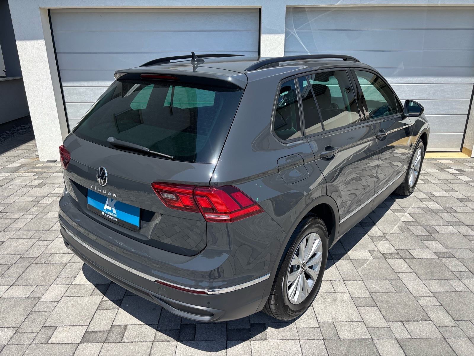 VW Tiguan 1,5 TSI automatik •Life• HR auto • 1.vlasnik•, fotografija 6