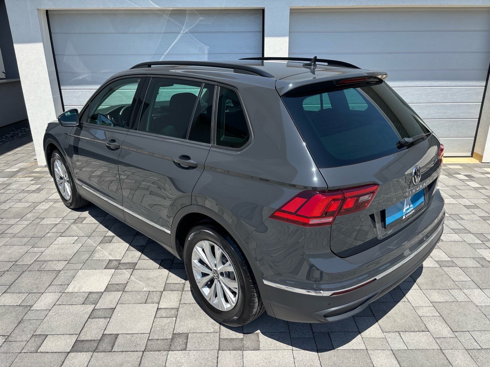 VW Tiguan 1,5 TSI automatik •Life• HR auto • 1.vlasnik•, fotografija 8