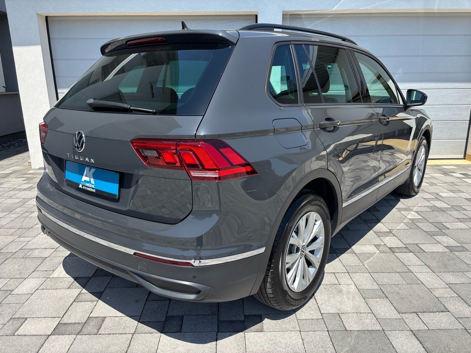 VW Tiguan 1,5 TSI automatik •Life• HR auto • 1.vlasnik•, fotografija 7