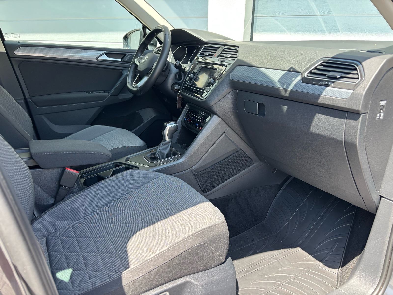 VW Tiguan 1,5 TSI automatik •Life• HR auto • 1.vlasnik•, fotografija 15