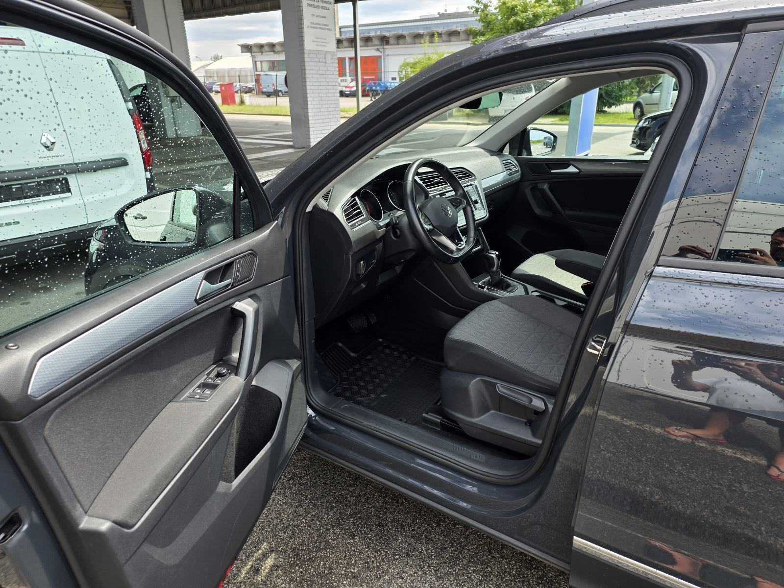 VW Tiguan 1,5 TSI Life automatik GARANCIJA 1 GOD, fotografija 11