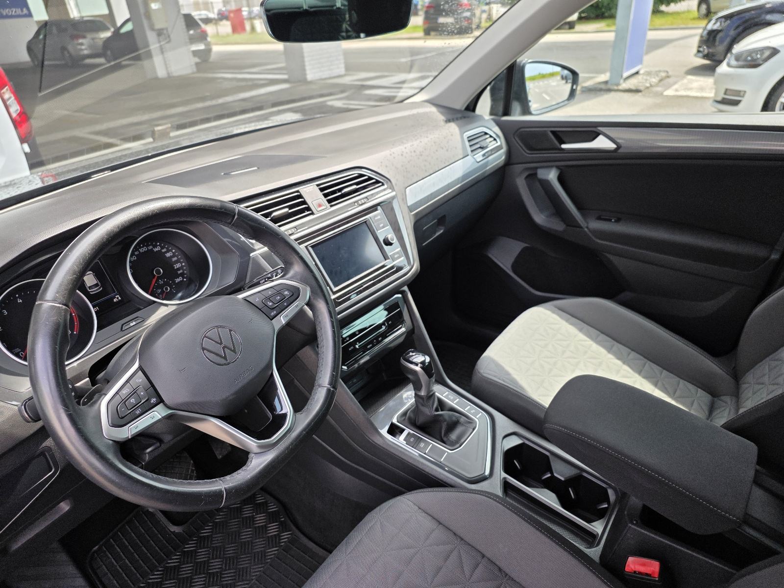VW Tiguan 1,5 TSI Life automatik GARANCIJA 1 GOD, fotografija 9