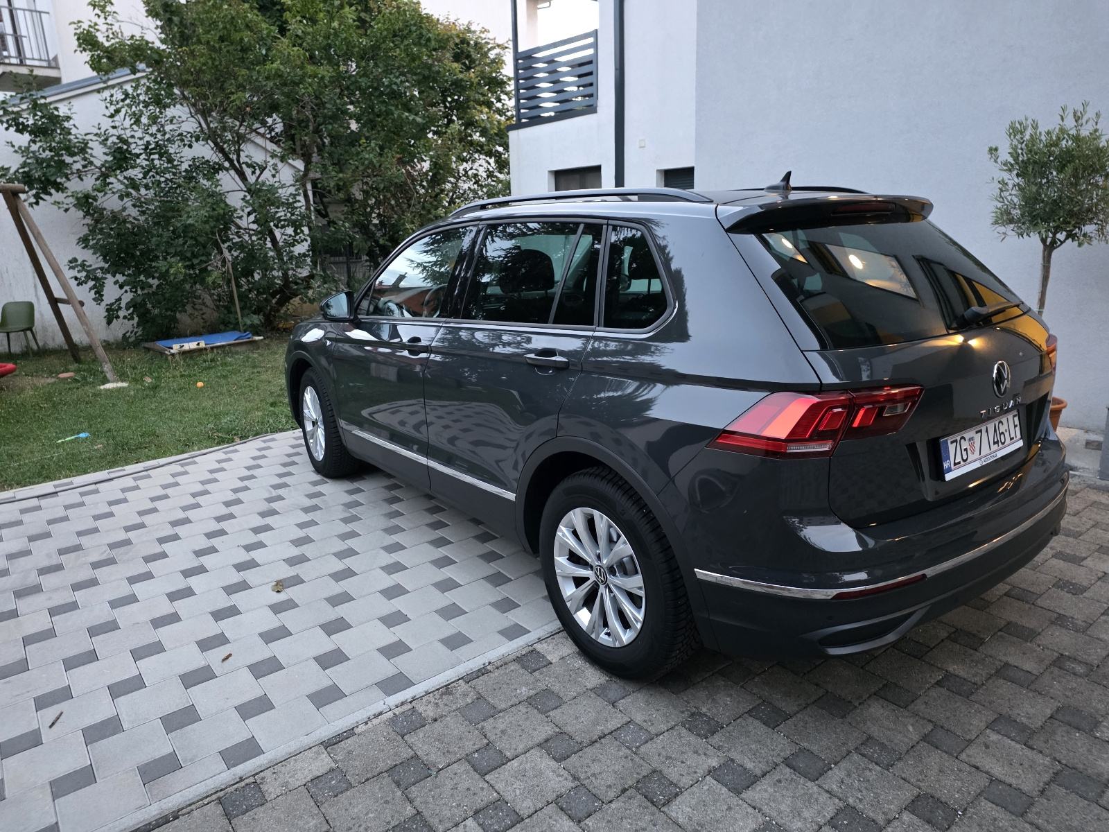 VW Tiguan 1,5 TSI Life automatik GARANCIJA 1 GOD, fotografija 5