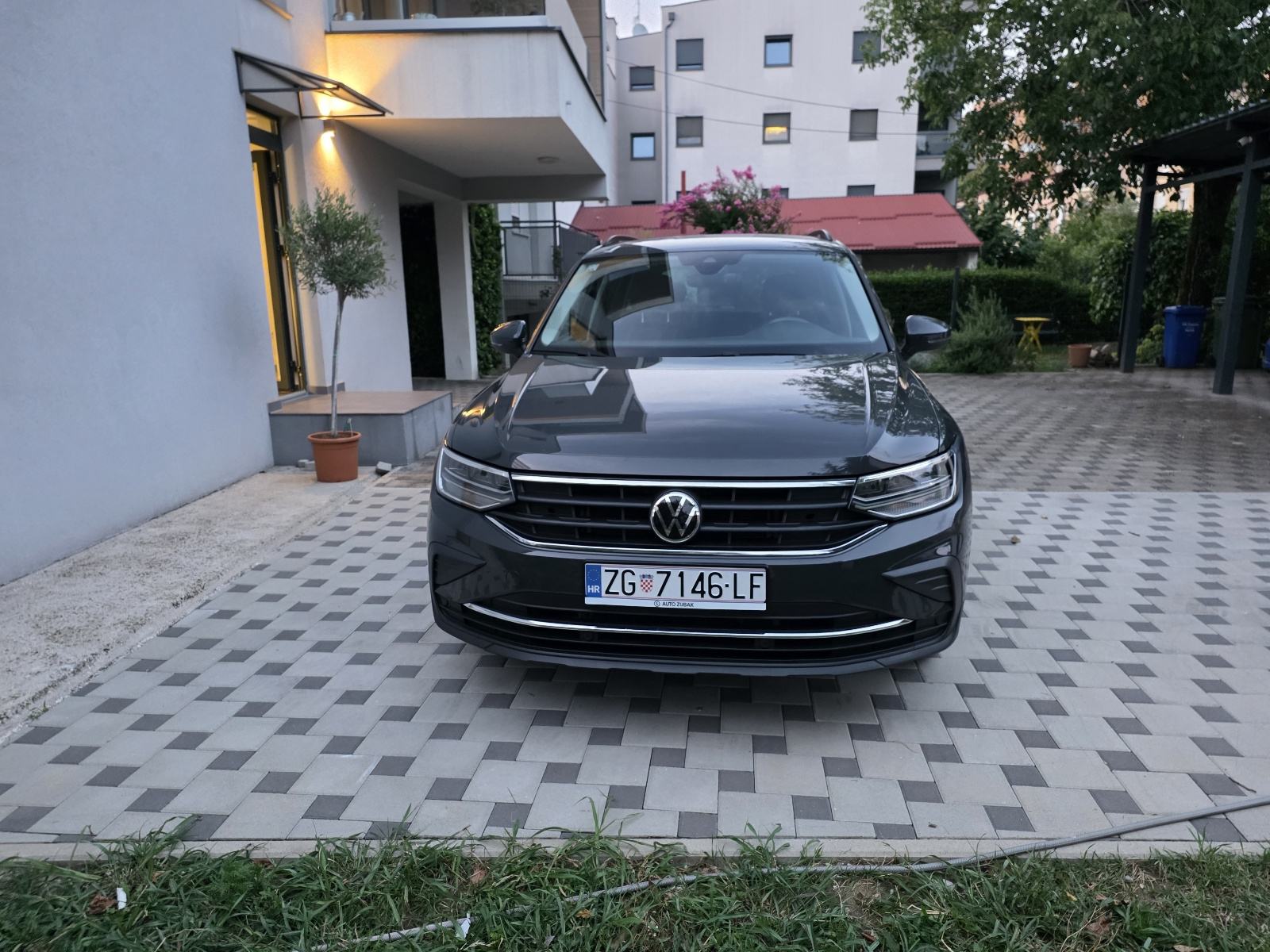 VW Tiguan 1,5 TSI Life automatik GARANCIJA 1 GOD, fotografija 2