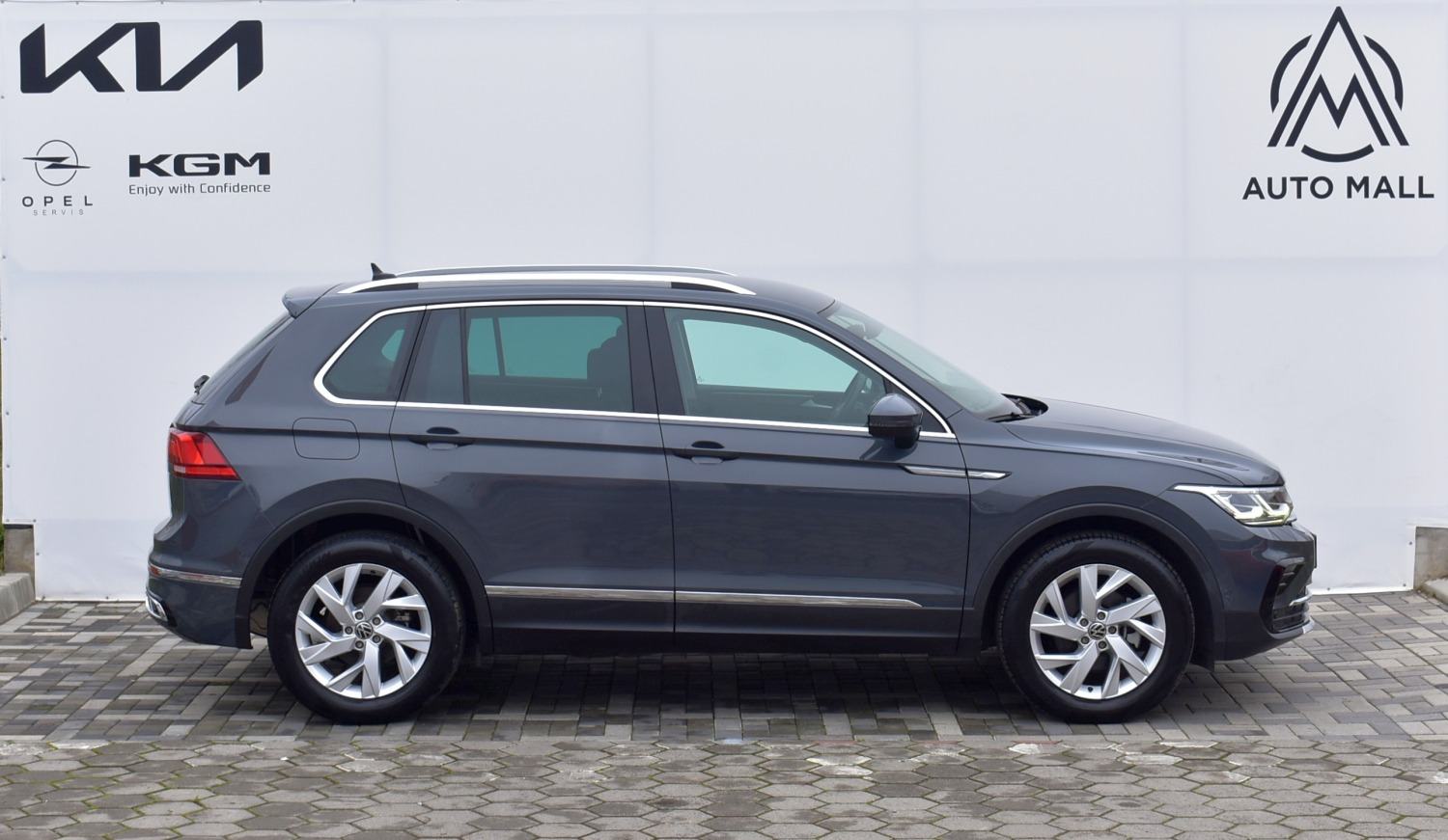 VW Tiguan 1.5 TSI DSG A/T *DE* MALO KM, ODLIČNA OPREMA, SERVISNA*, fotografija 4