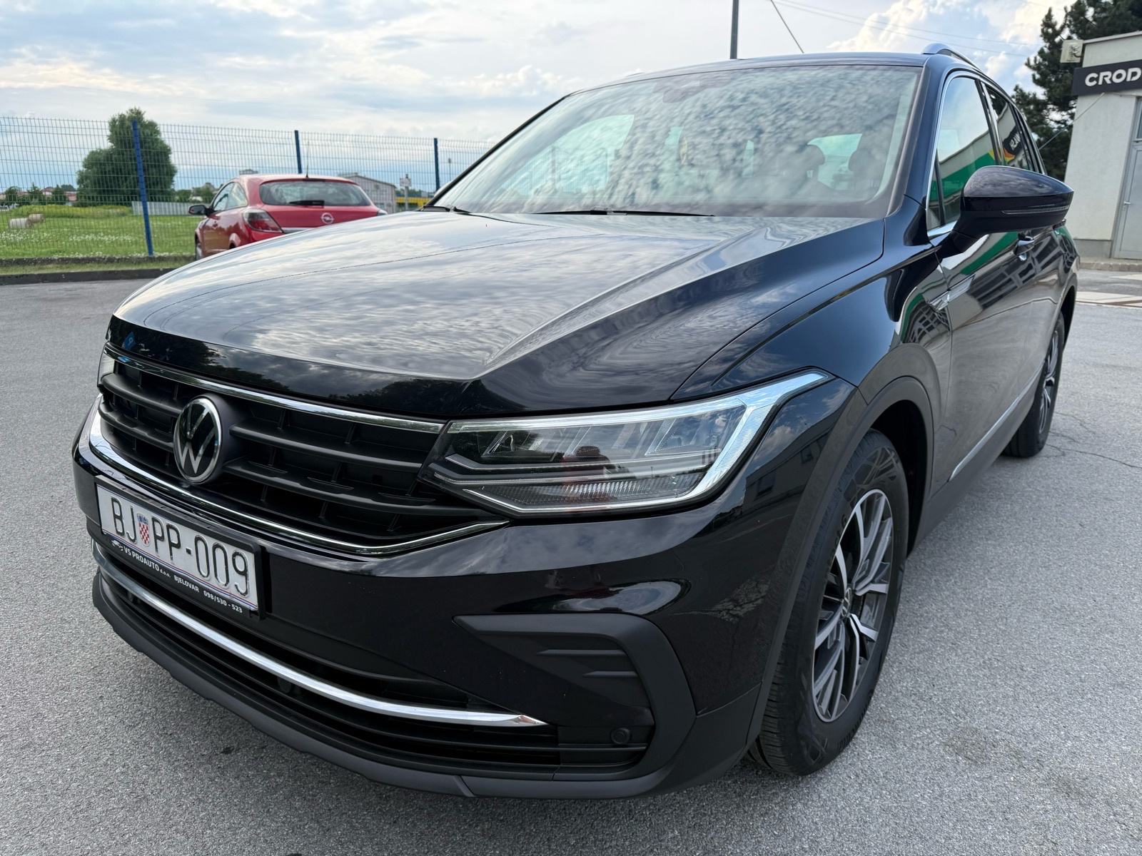 VW Tiguan 1,5 TSI,FL,NAVI,LED,KOŽA.ALU,KAMERA..., fotografija 1