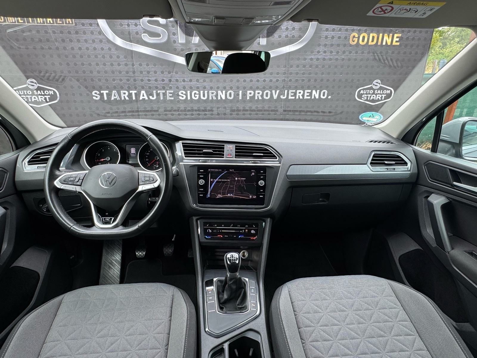 VW Tiguan 1,5 TSI / LIFE / FULL LED / NAVI / ACC / CARPLAY / JAMSTVO, fotografija 13