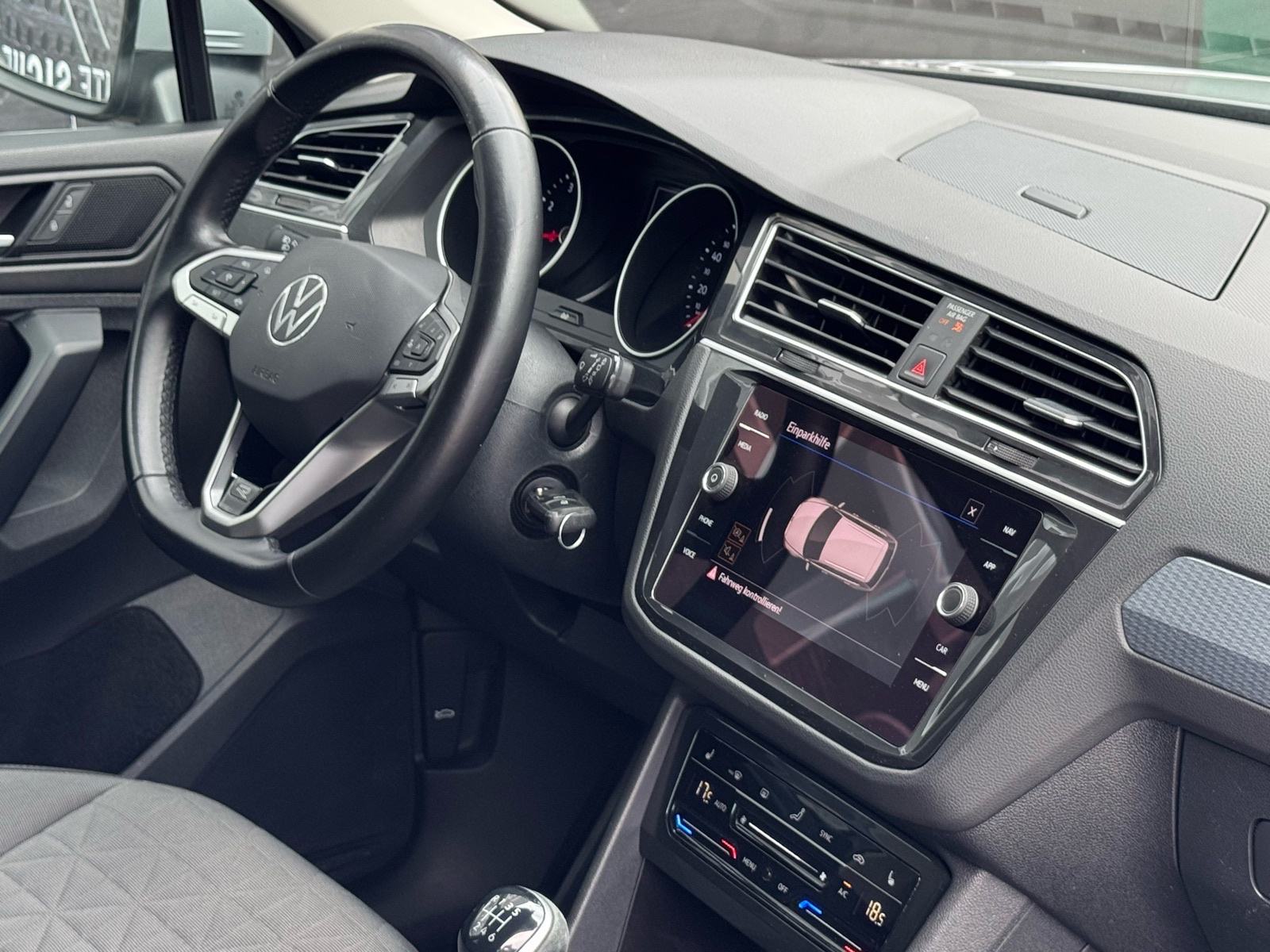 VW Tiguan 1,5 TSI / LIFE / FULL LED / NAVI / ACC / CARPLAY / JAMSTVO, fotografija 14