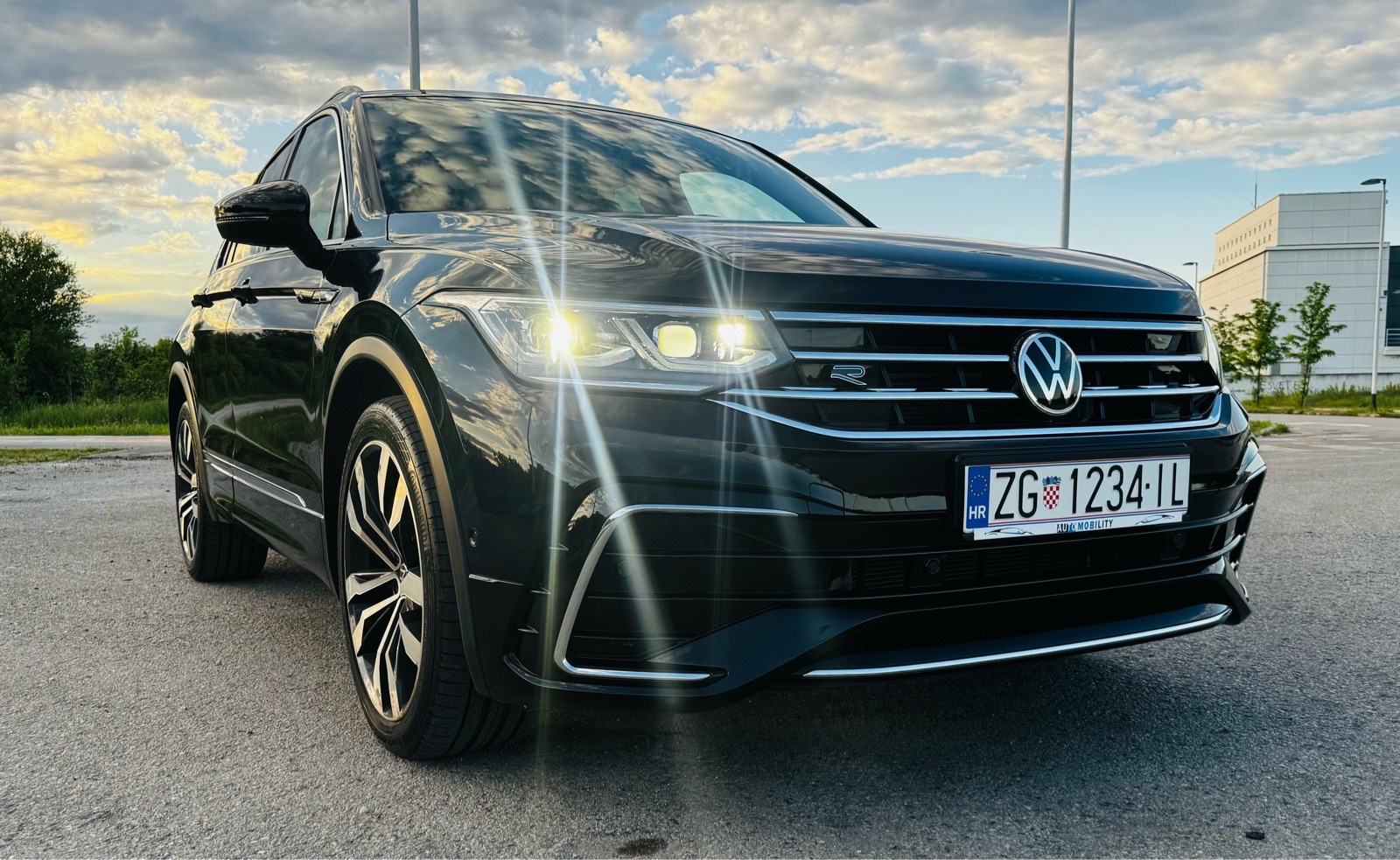 VW Tiguan 1.5 TSI R-line, fotografija 1
