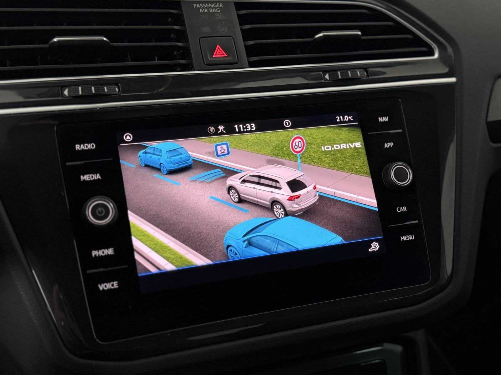 VW Tiguan 1,5 TSI •ACC•KAMERA•AMBI•NAVI•JAMSTVO 24MJ•LEASING 0% UČEŠĆA, fotografija 16