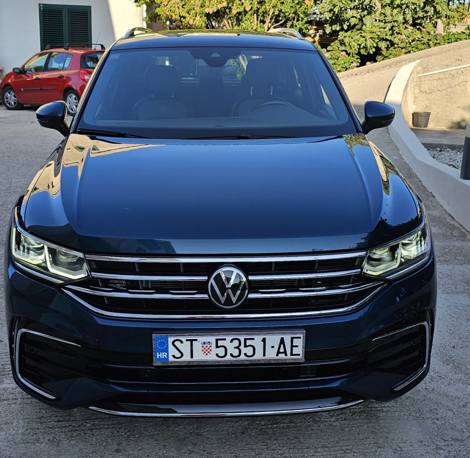 VW Tiguan 2,0 DSG -R LINE automatik, fotografija 2