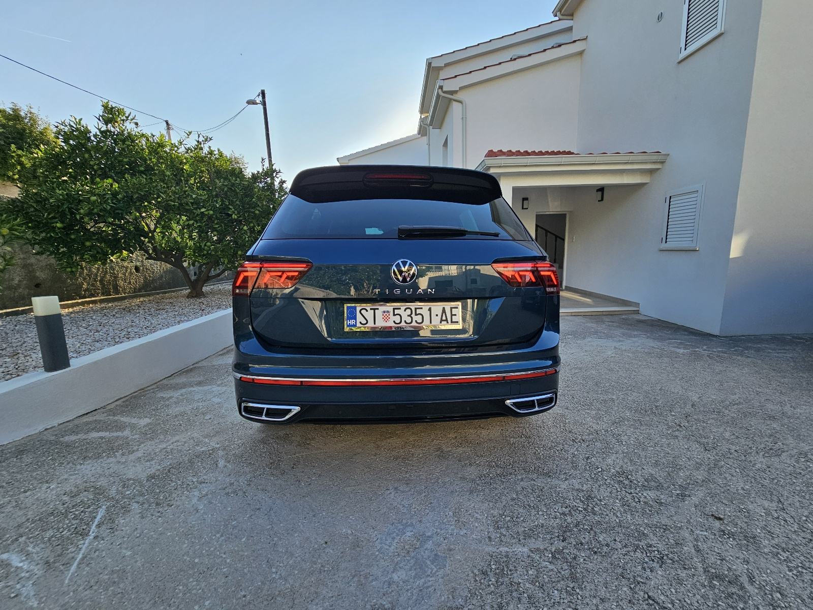 VW Tiguan 2,0 DSG -R LINE automatik, fotografija 4