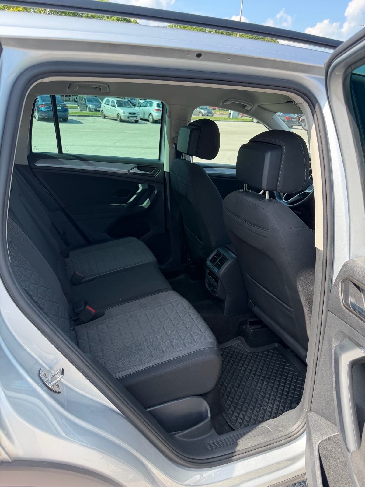 VW Tiguan 2,0 automatik, fotografija 15