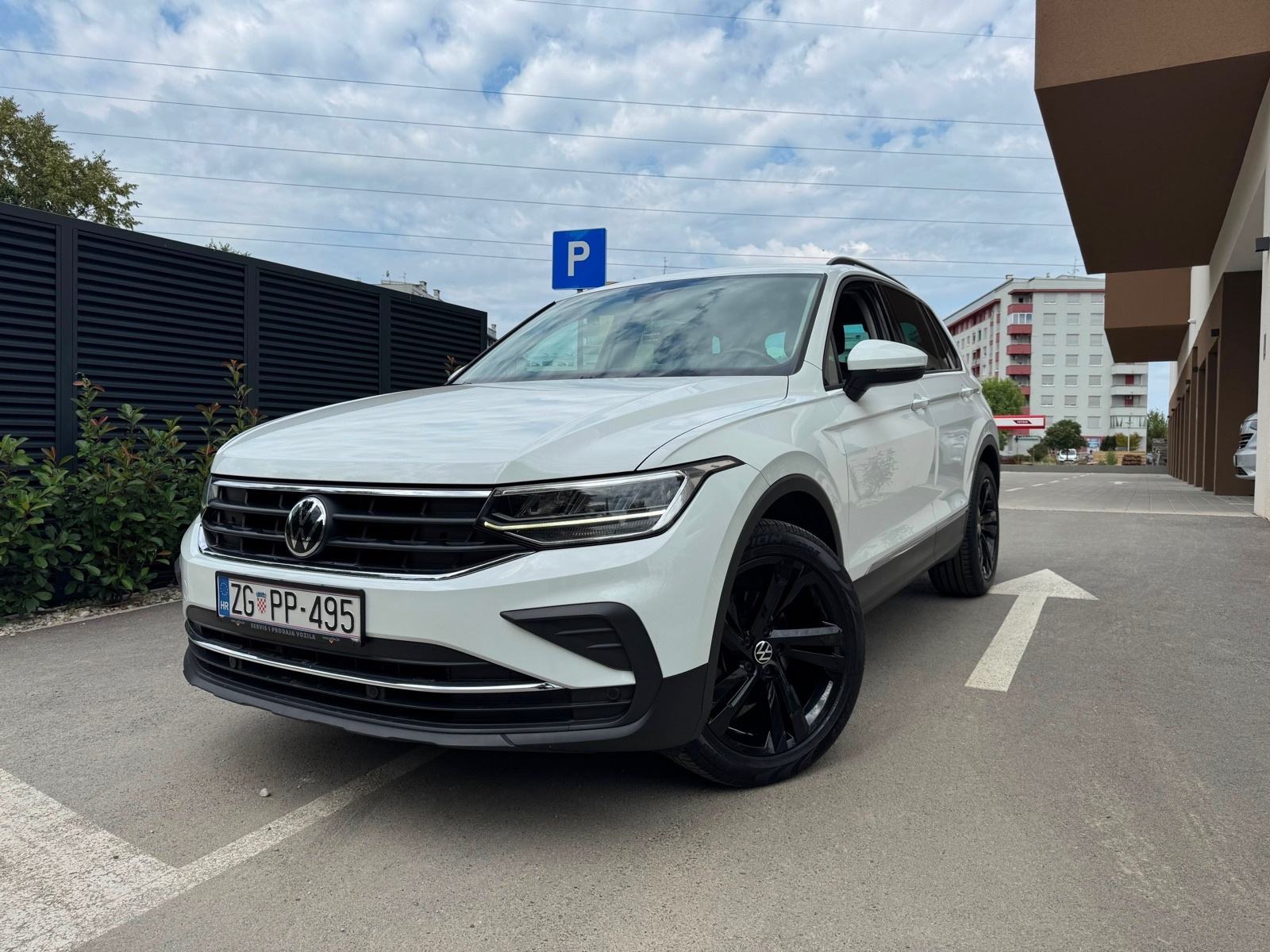 VW TIGUAN 2,0 TDI, DSG, 4 MOTION, KAMERA, MRTVI KUT, pogled izvana - slika 3