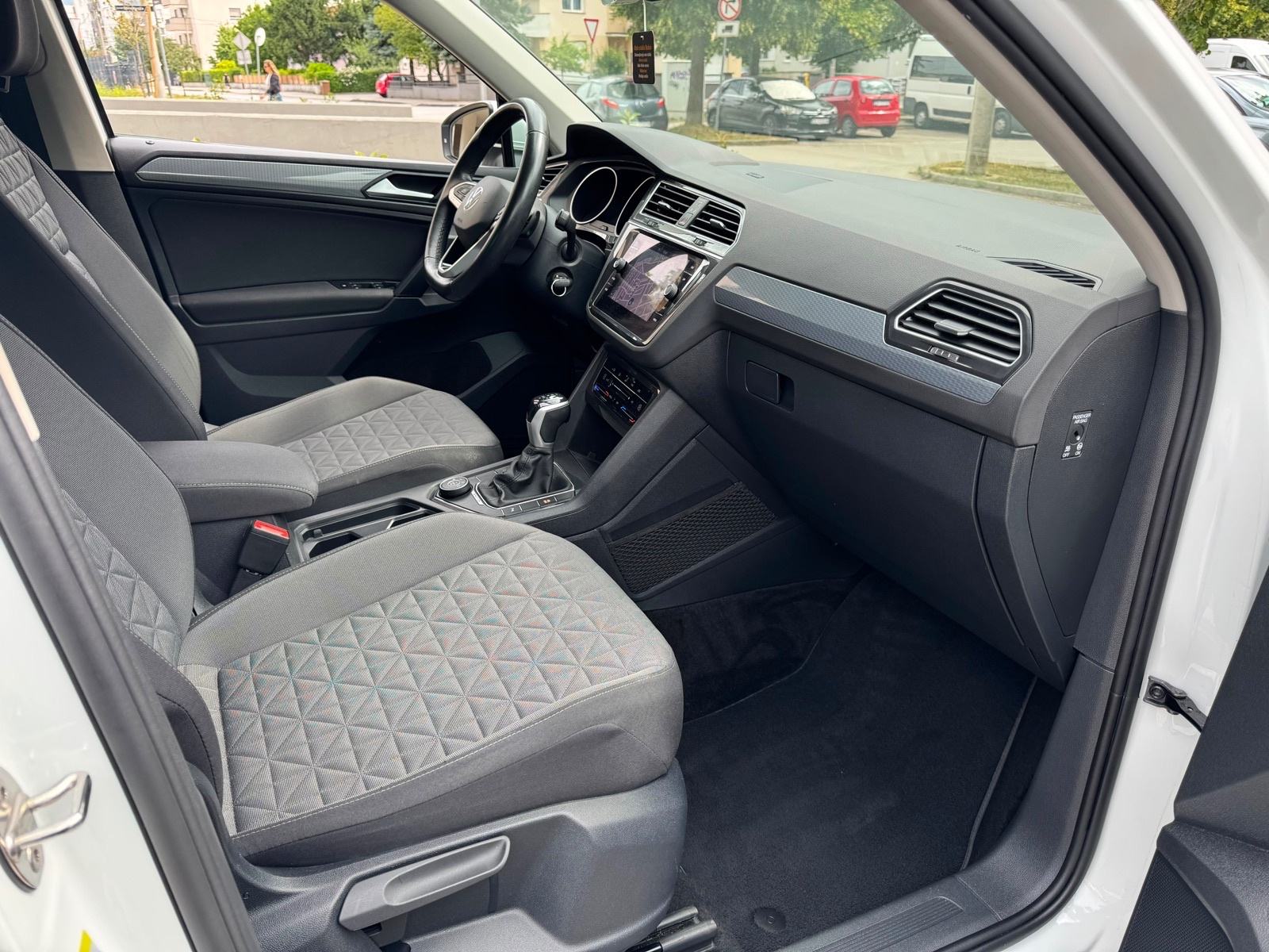 VW TIGUAN 2,0 TDI, DSG, 4 MOTION, KAMERA, MRTVI KUT, fotografija 13