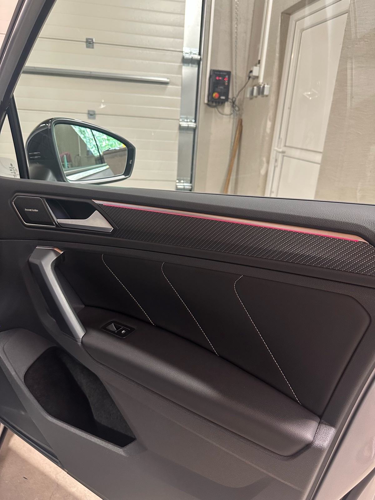 VW Tiguan 2,0 automatik, fotografija 13