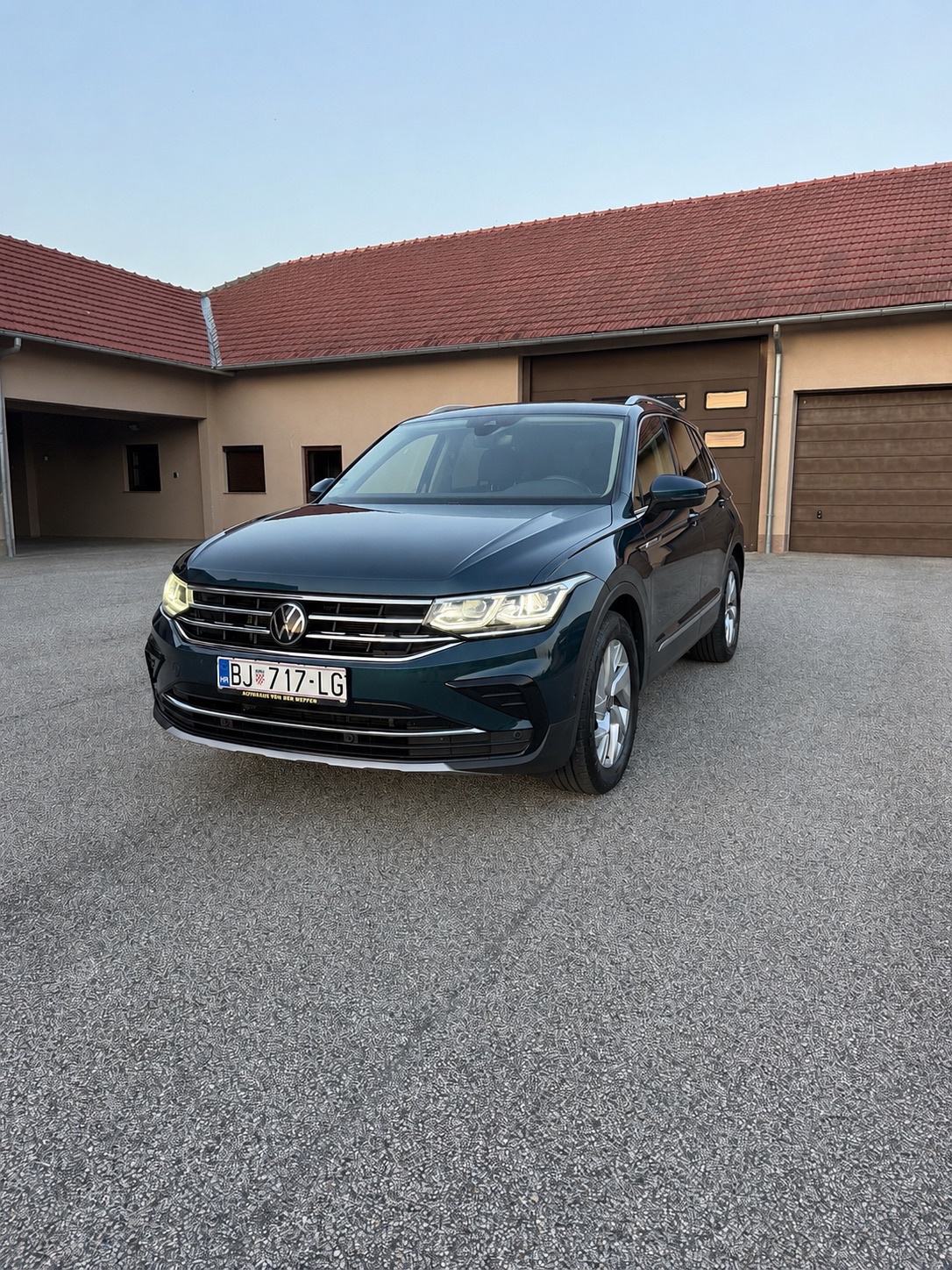 VW Tiguan 2,0 automatik, fotografija 3