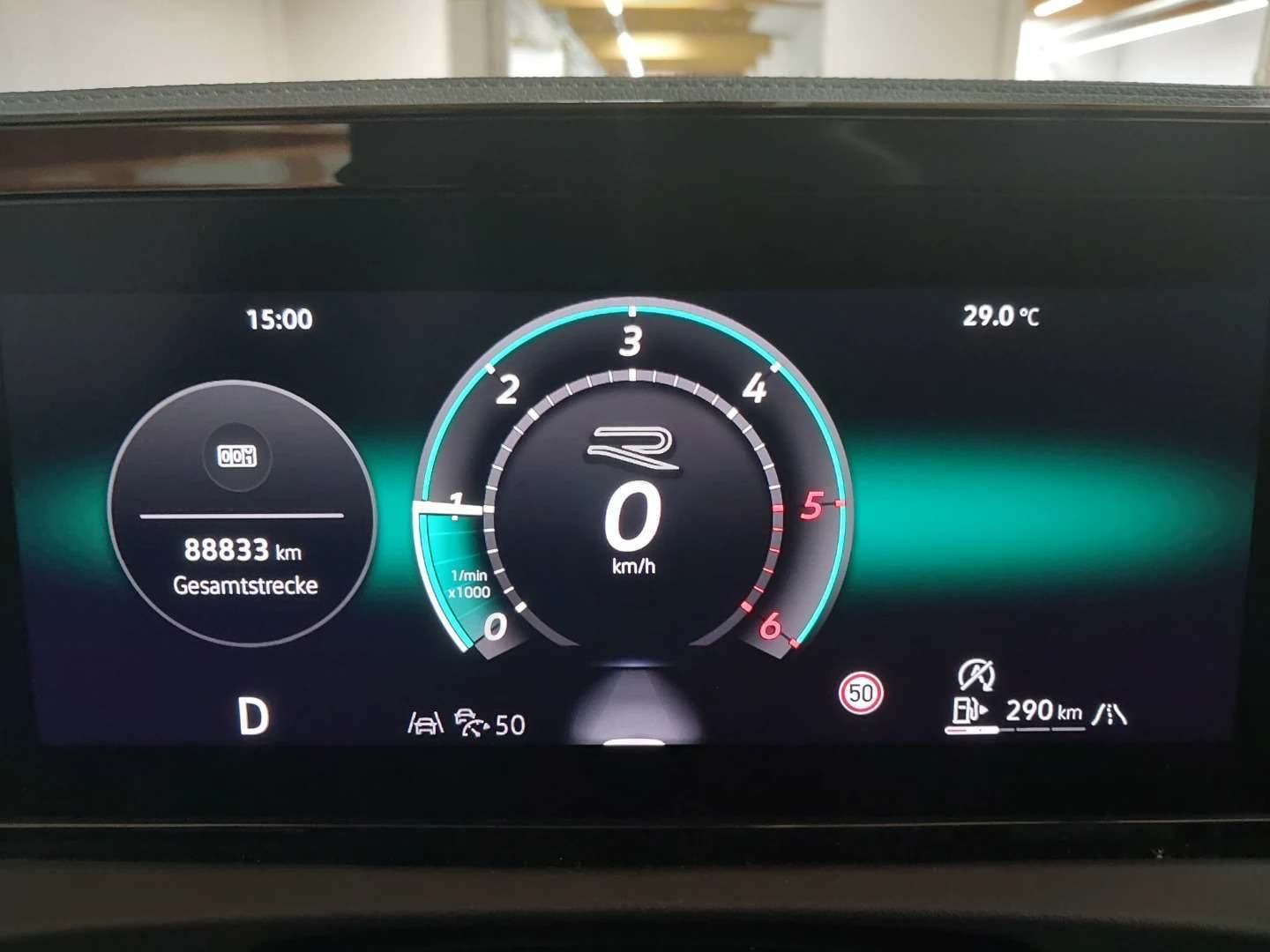 VW Tiguan 2,0 TDI DSG,R-LINE,IQ LIGHT,KAMERA,KUKA,SERVISNA, fotografija 12