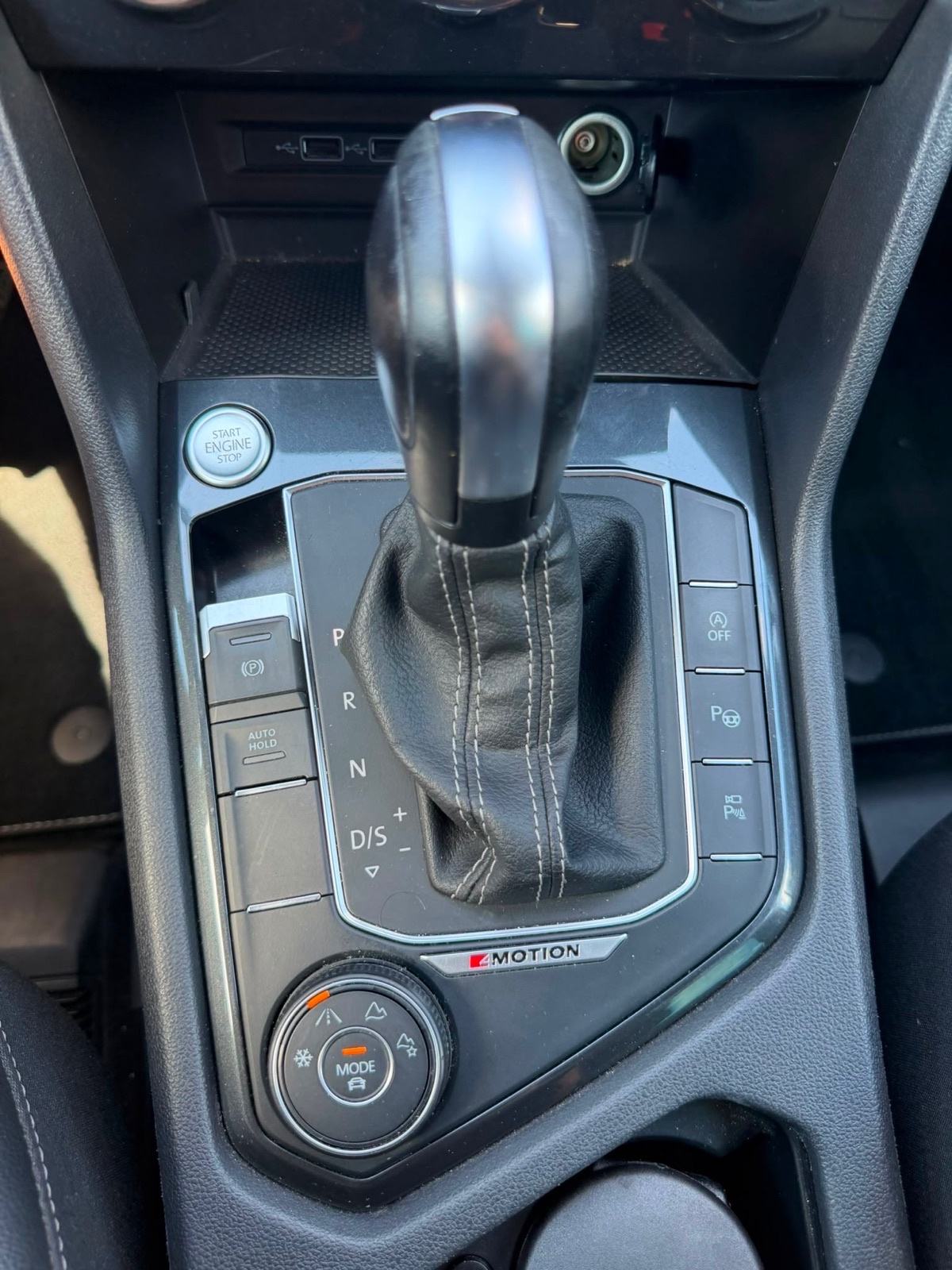 VW Tiguan 2.0 bitdi automatik **REZERVIRAN**, fotografija 14