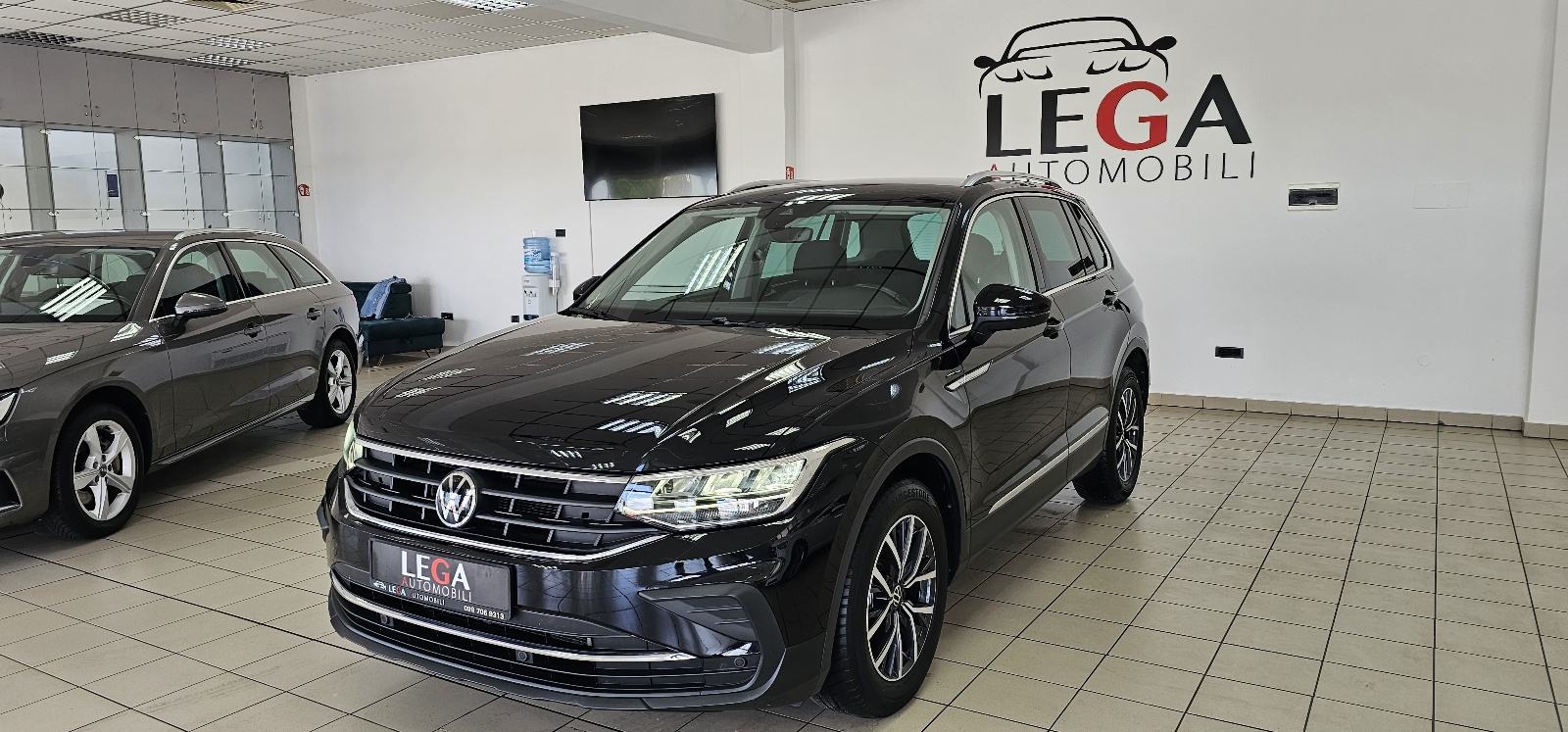 VW Tiguan 2,0 TDI LIFE,AUTOMATIK,LEASING DO 8g.BEZ UČEŠĆA, fotografija 1