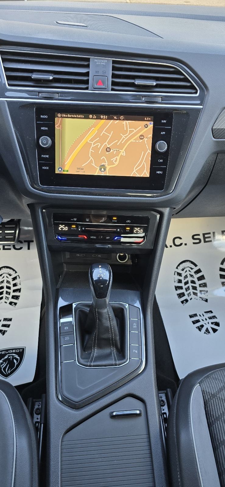 VW Tiguan 2,0 DSG R LINE - 2021 - 100.000km - NAVI - FULL - REG 1 GOD!, fotografija 15