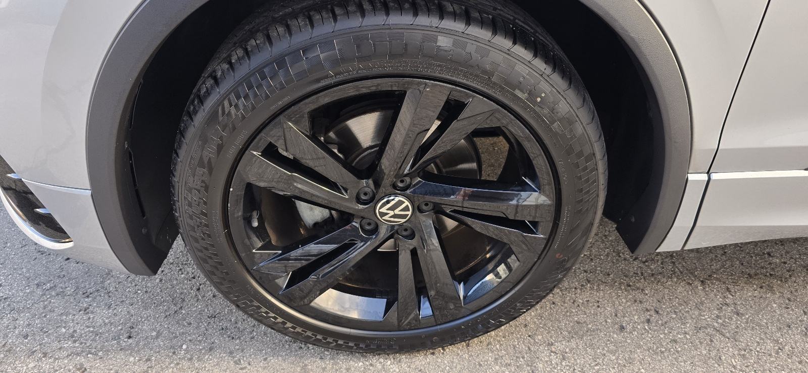 VW Tiguan 2,0 DSG R LINE - 2021 - 100.000km - NAVI - FULL - REG 1 GOD!, fotografija 16
