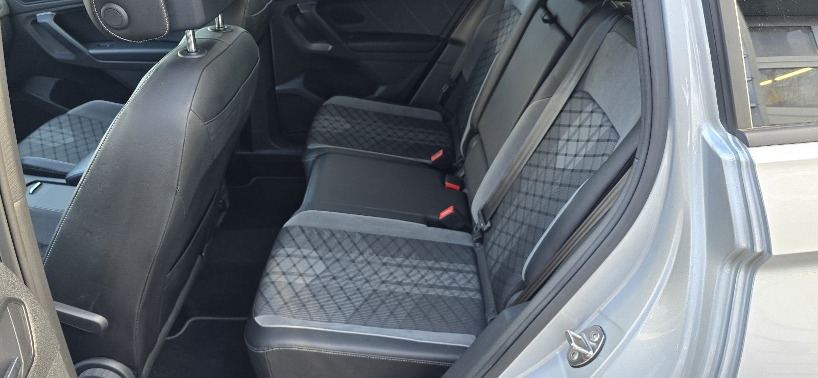 VW Tiguan 2,0 DSG R LINE - 2021 - 100.000km - NAVI - FULL - REG 1 GOD!, fotografija 10