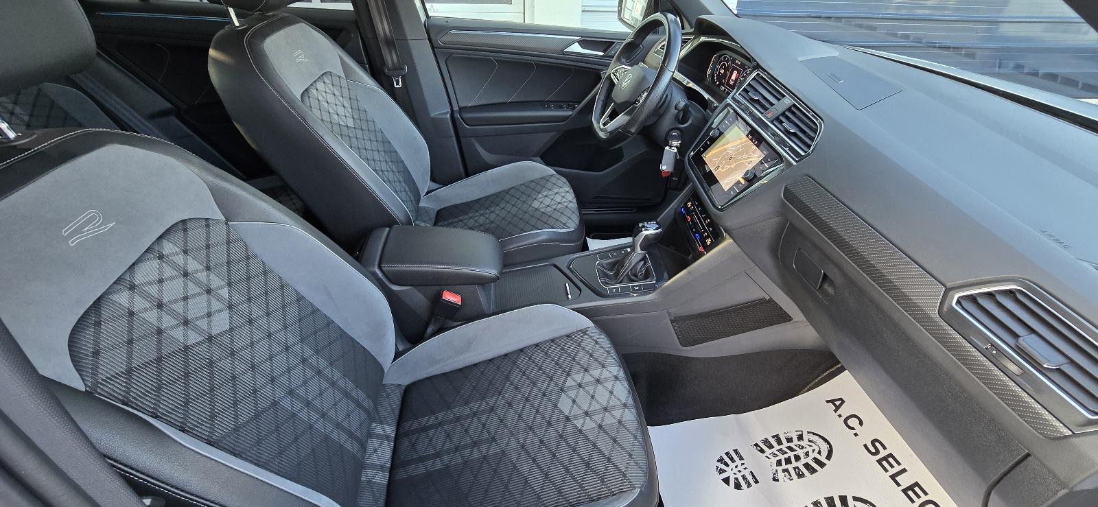VW Tiguan 2,0 DSG R LINE - 2021 - 100.000km - NAVI - FULL - REG 1 GOD!, fotografija 9
