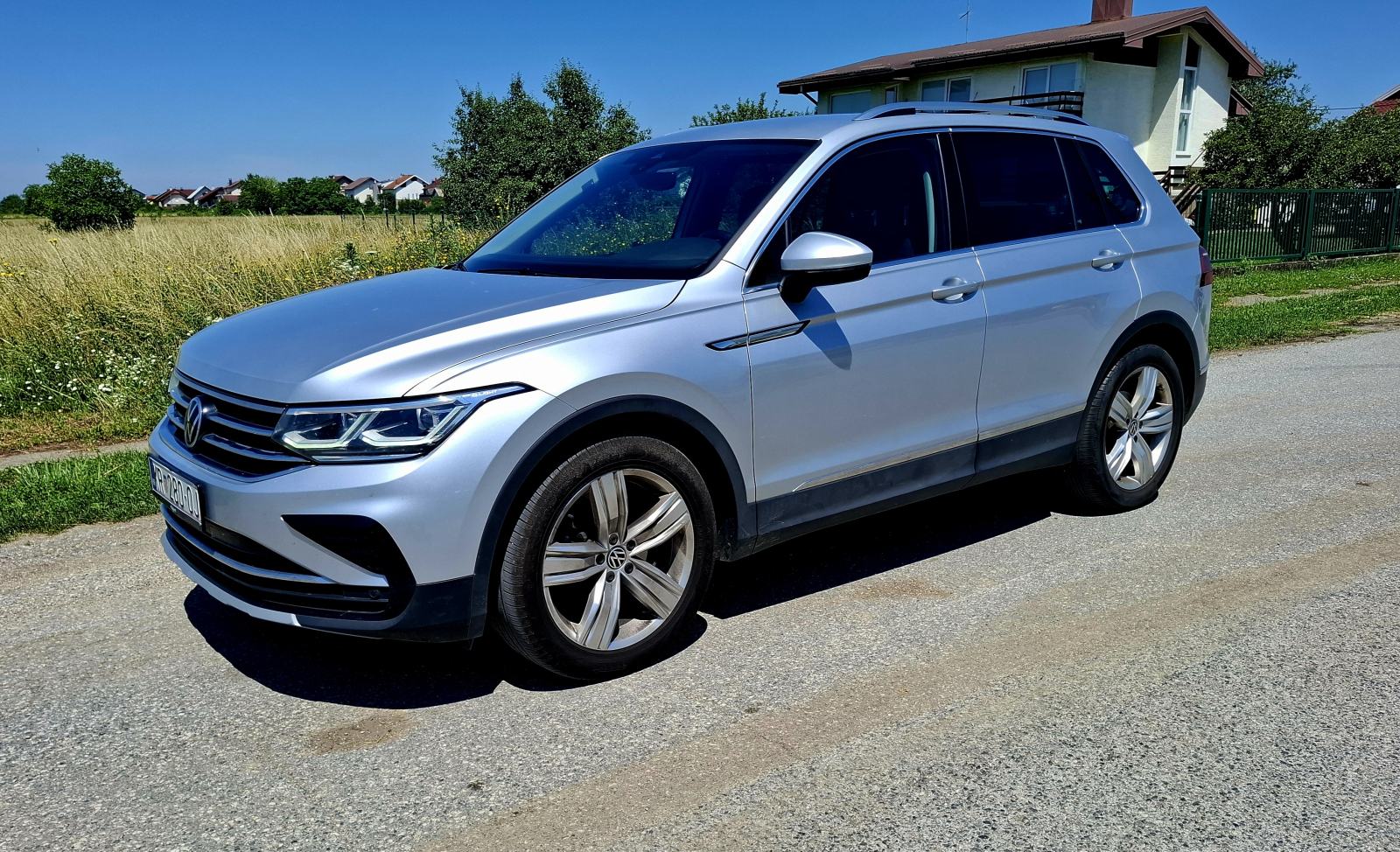 VW Tiguan Elegance 2,0 DSG automatik, fotografija 1