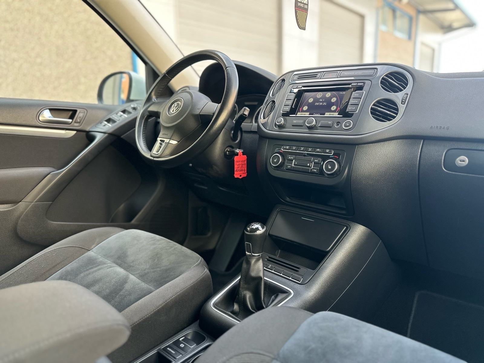 VW Tiguan 2,0 TDI 103 Kw Sport&Style, fotografija 14