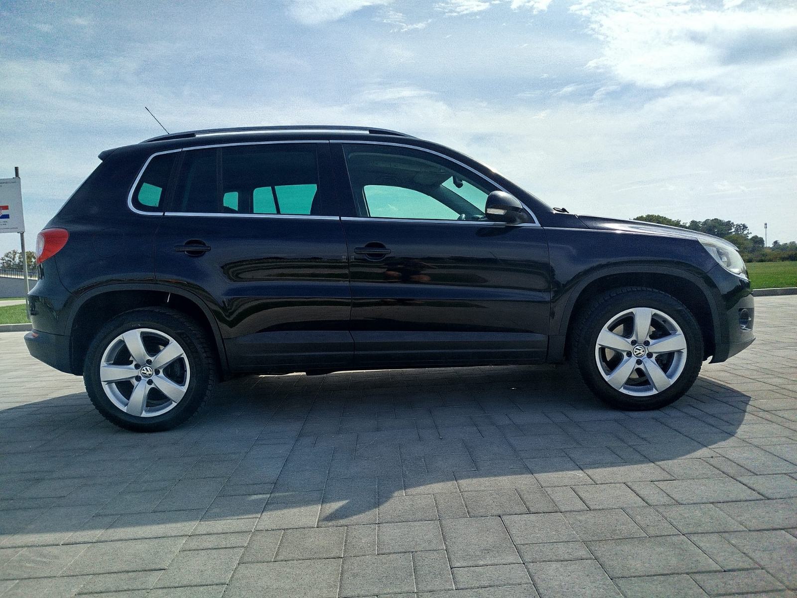 VW Tiguan 2,0 TDI 125 KW 4 Motion. Odličan. Reg 06/26, fotografija 7