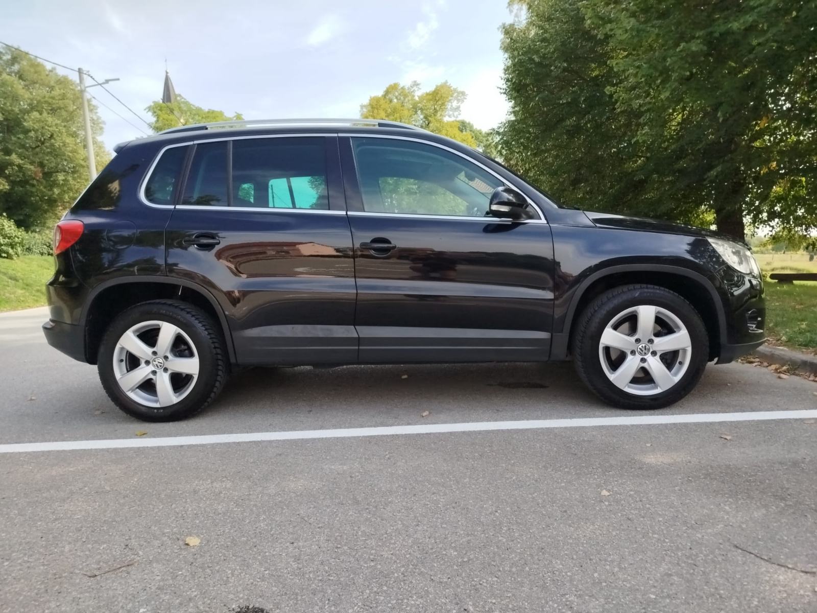 VW Tiguan 2,0 TDI 125 KW 4 Motion. Odličan. Reg 06/26, fotografija 12