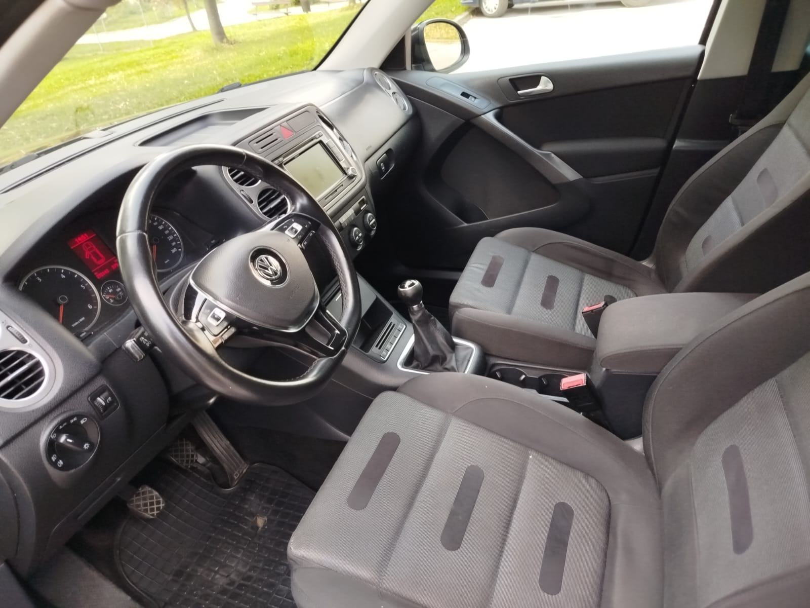 VW Tiguan 2,0 TDI 125 KW 4 Motion. Odličan. Reg 06/26, fotografija 16