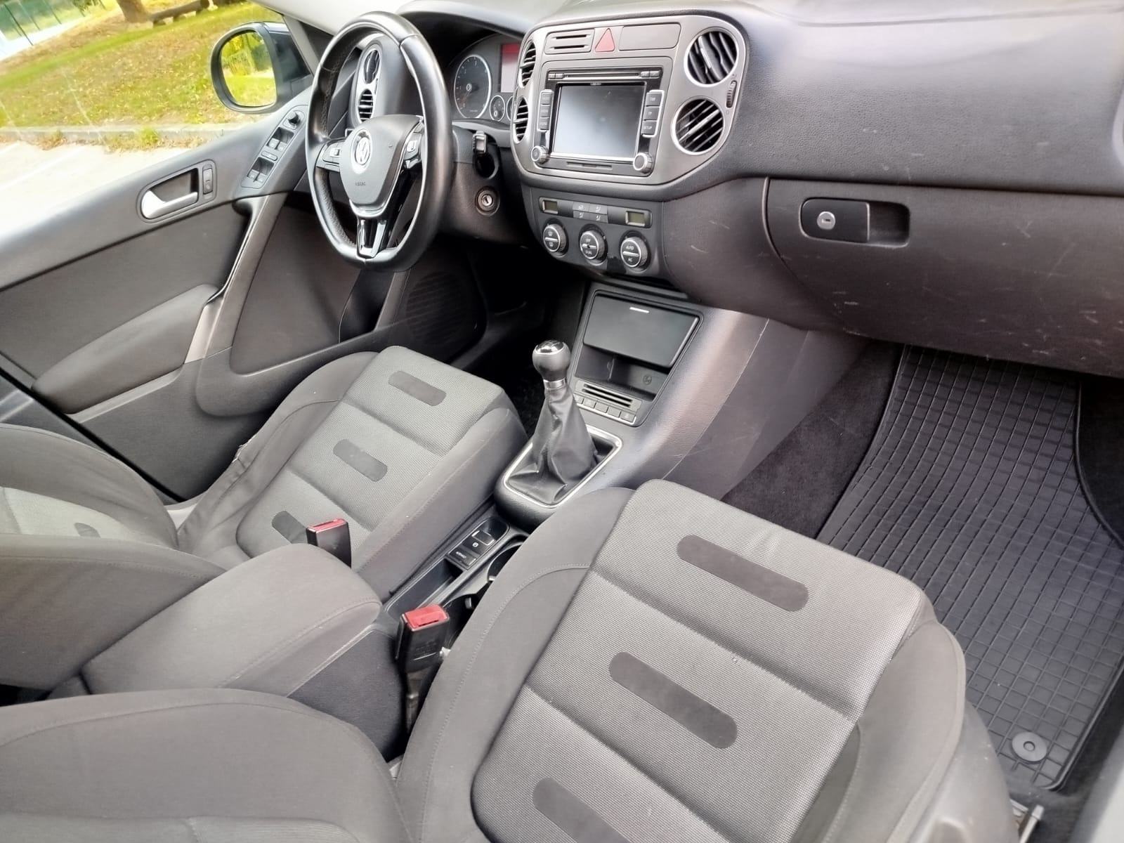 VW Tiguan 2,0 TDI 125 KW 4 Motion. Odličan. Reg 06/26, fotografija 17