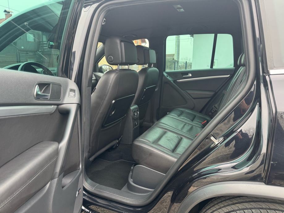 VW Tiguan 2,0 TDI *130kW* R-line *, fotografija 9