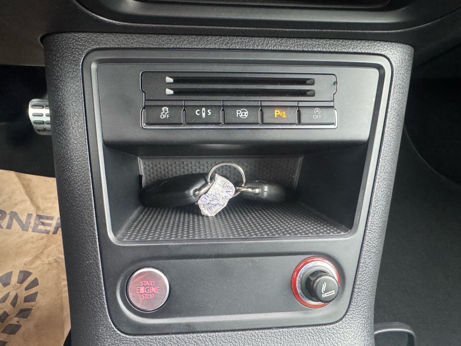 VW Tiguan 2,0 TDI *130kW* R-line *, fotografija 15