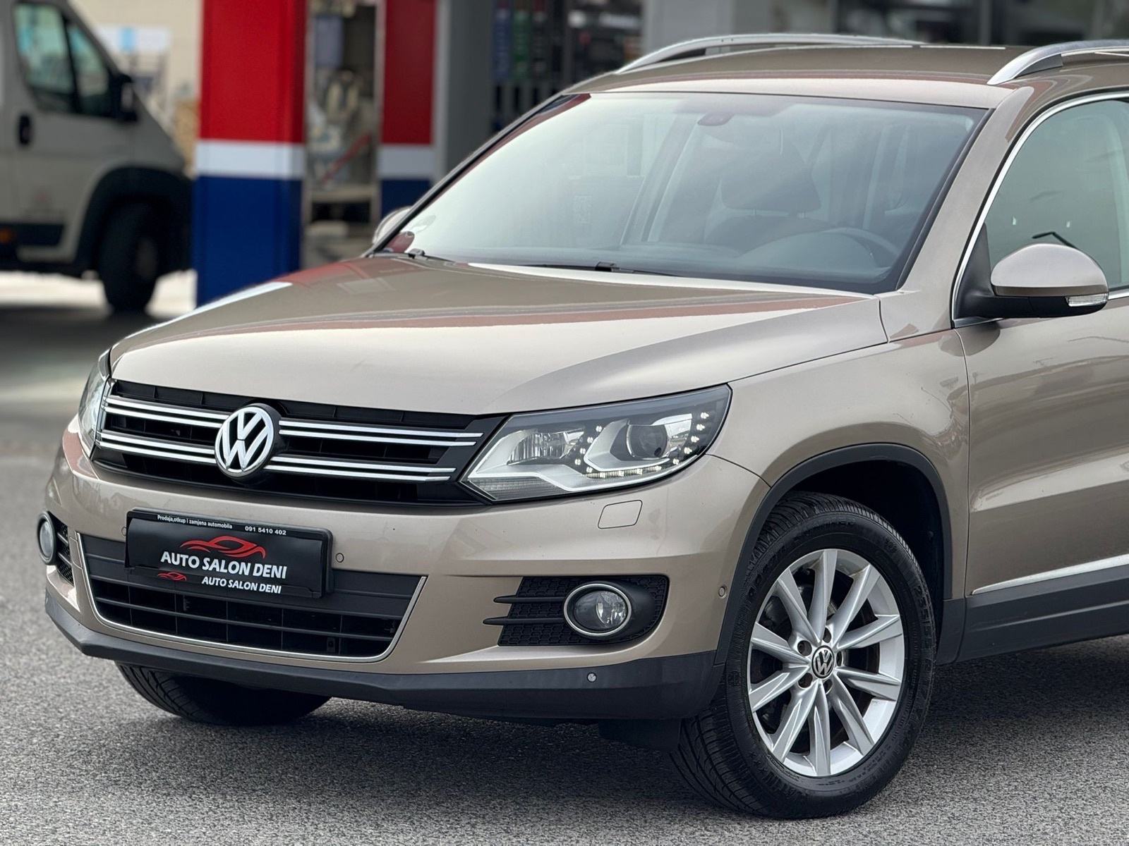 VW Tiguan 2,0 TDI 140ks HIGHLINE XENON LED NAVI TOP 11,999€!!!, fotografija 12