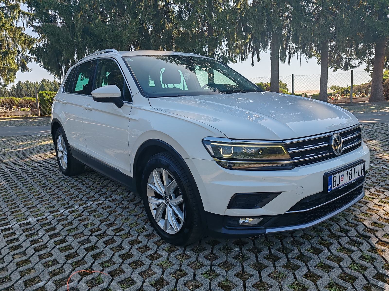 VW Tiguan 2,0 TDI 150 KS DSG HIGHLINE MATRIX VIRTUAL COCKPIT VELUR AMB, fotografija 1