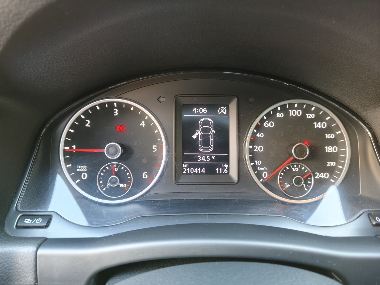 VW Tiguan 2,0 TDI*2015god, Top auto!!!, fotografija 16