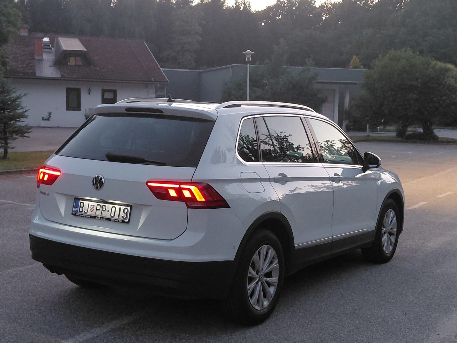 VW Tiguan 2,0 TDI•360 KAMERA•MEMORIJA SJEDALA•PANORAMA•RADAR•, fotografija 11