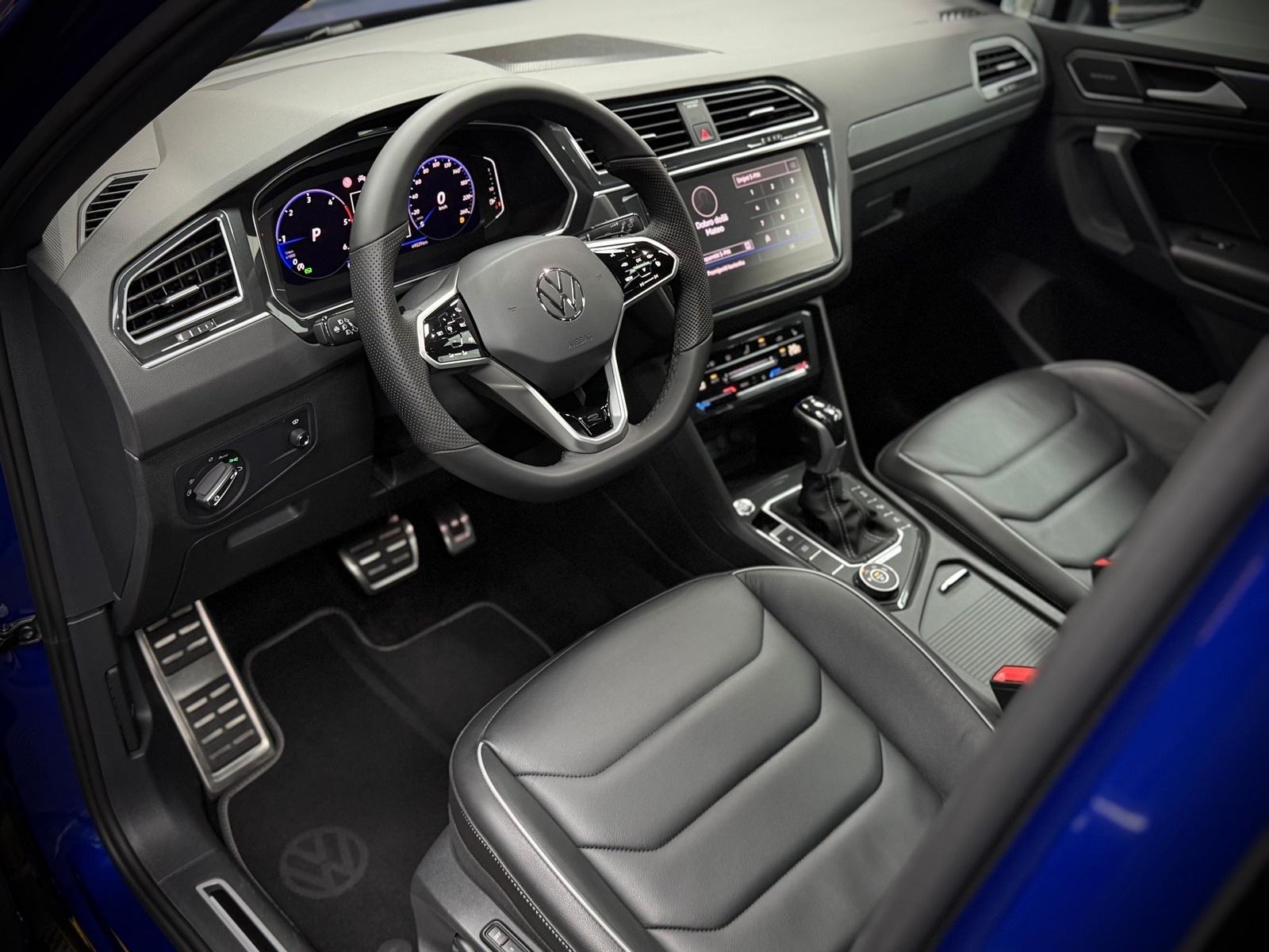 VW Tiguan 2,0 TDI 4motion R-line, fotografija 6