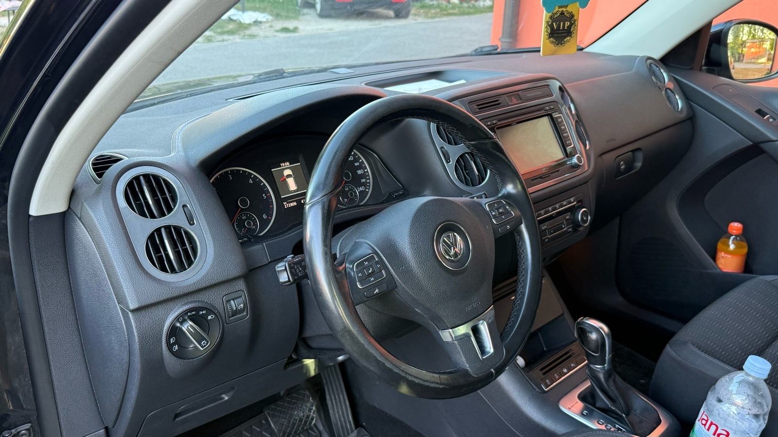 VW Tiguan 2,0 TDI 4x4 DSG, fotografija 8